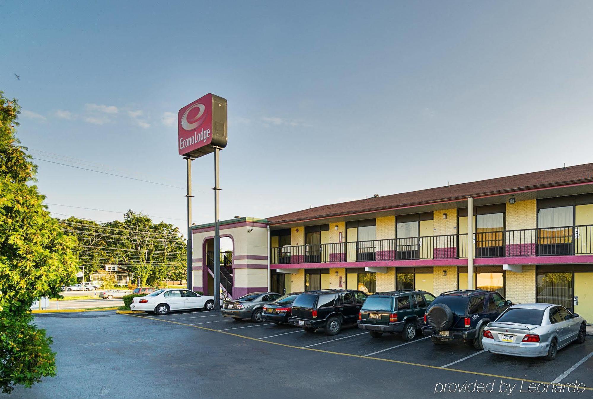 Econo Lodge Airport New Castle Exterior foto