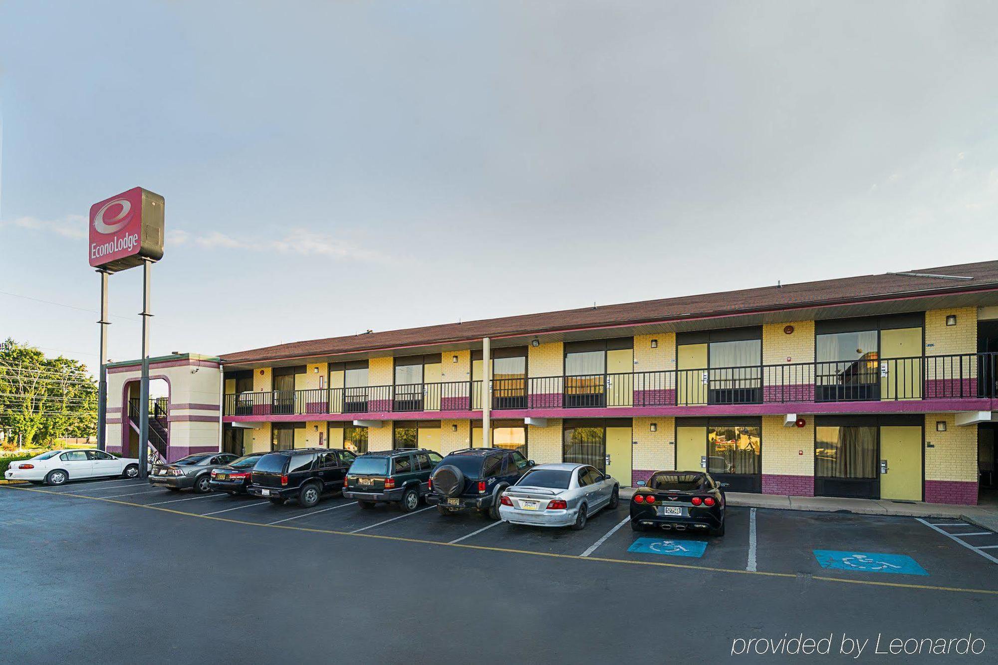 Econo Lodge Airport New Castle Exterior foto